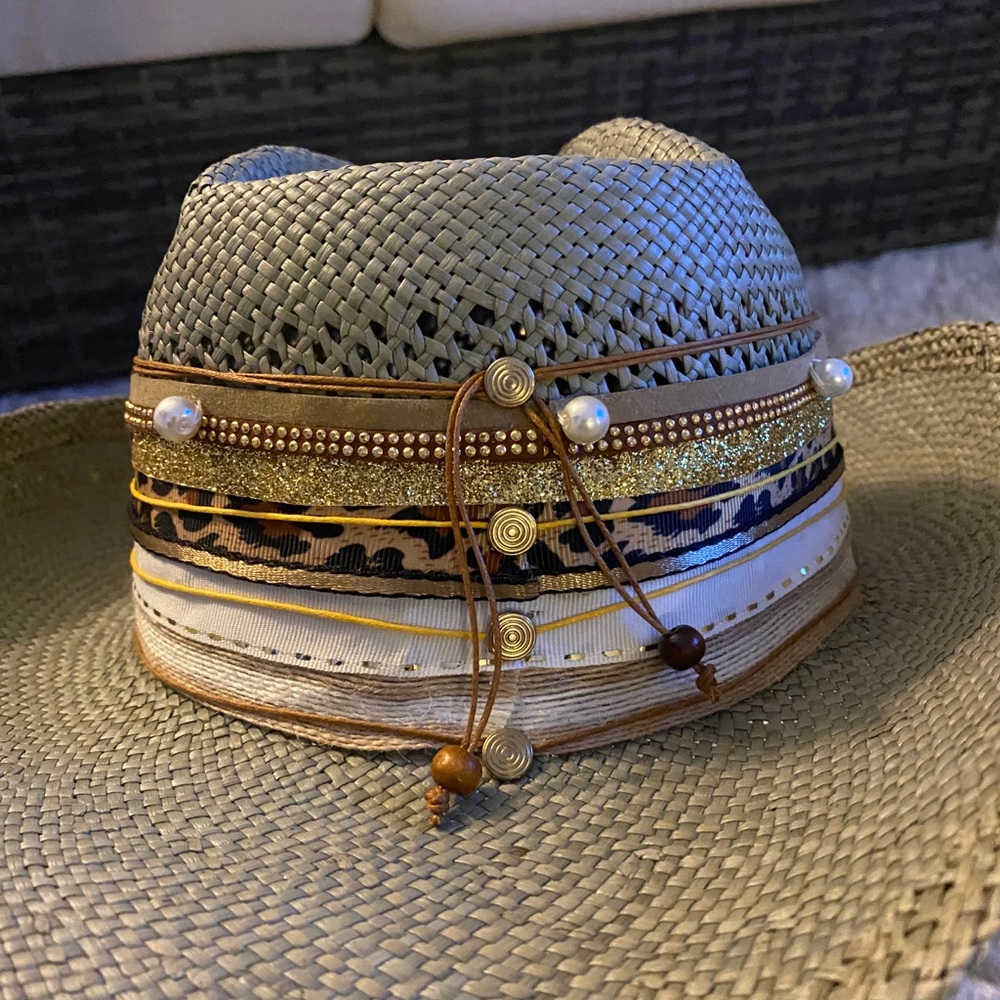 Custom made hat - Picture 6 of 7